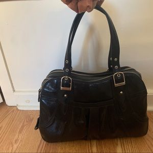 early 2000s black leather shoulder bag maxx